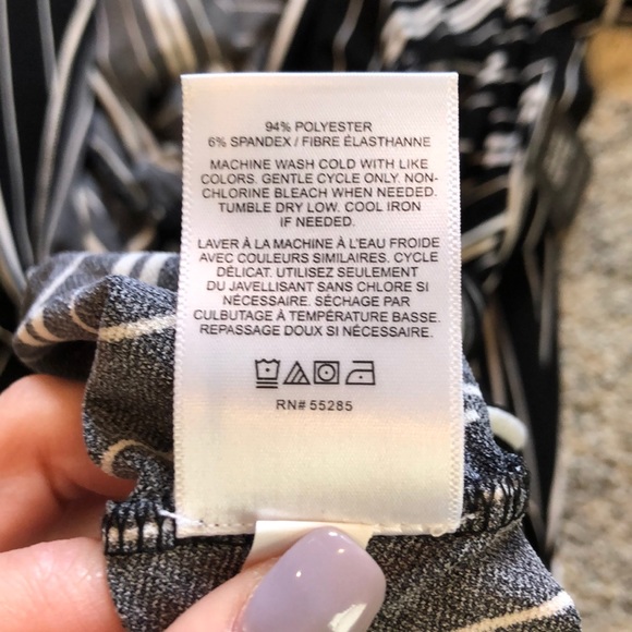 Black and White Front Twist Jumpsuit - Picture 4 of 4